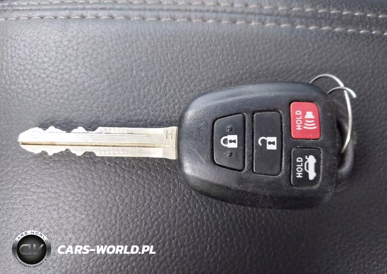 2018 Toyota Corolla Se VIN:5YFBURHE7JP822898 - 11
