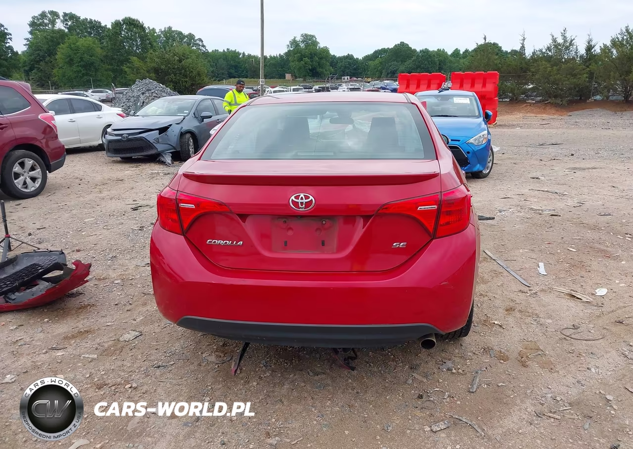 2018 Toyota Corolla Se VIN:5YFBURHE7JP822898 - 16