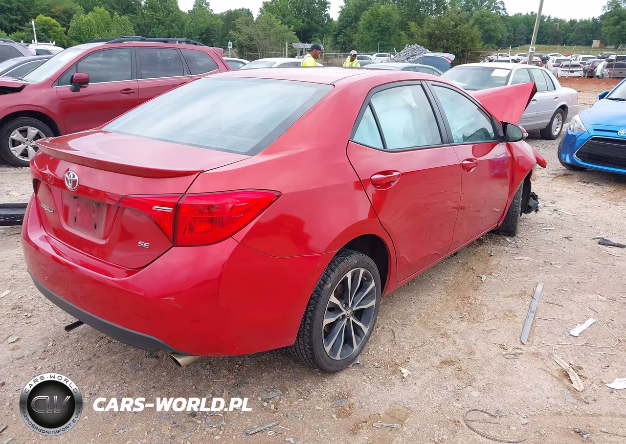 2018 Toyota Corolla Se VIN:5YFBURHE7JP822898 - 4