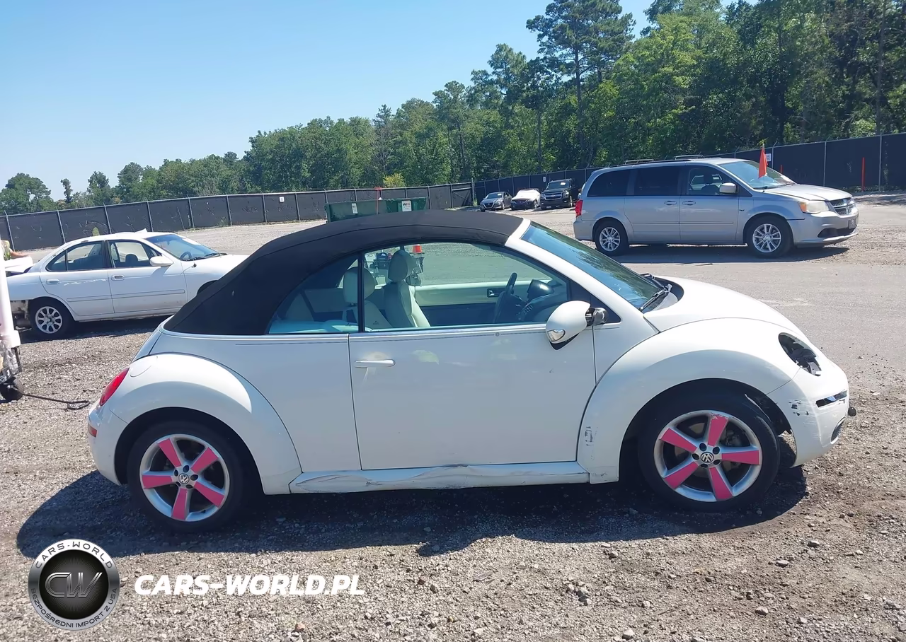 2007 Volkswagen New Beetle Triple White VIN:3VWFF31Y97M423582 - 14