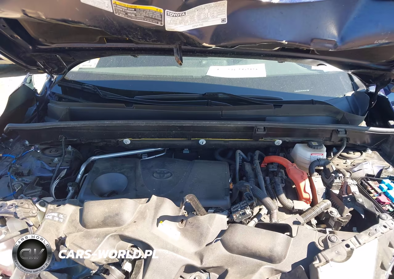 2021 Toyota Venza Le VIN:JTEAAAAH2MJ032472 - 10