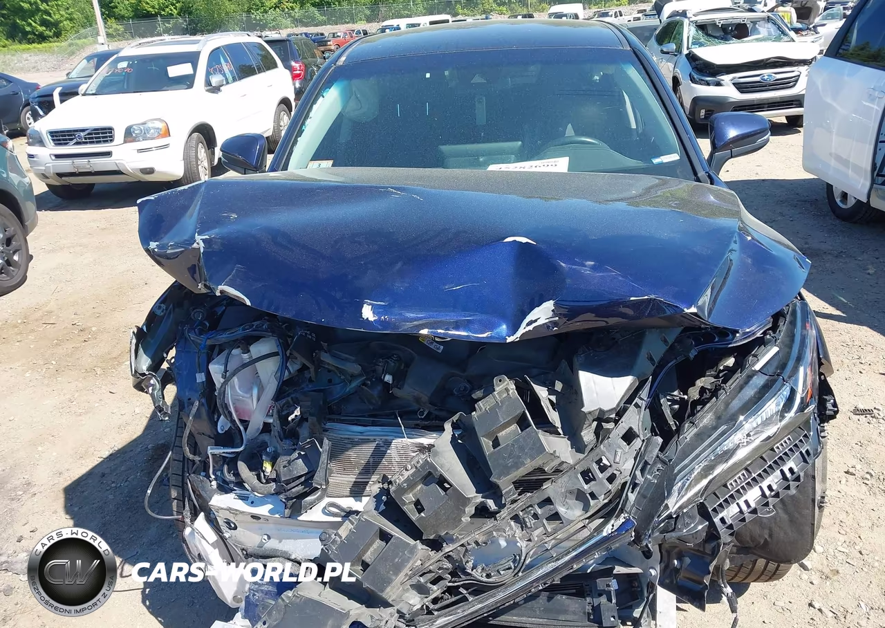 2021 Toyota Venza Le VIN:JTEAAAAH2MJ032472 - 18