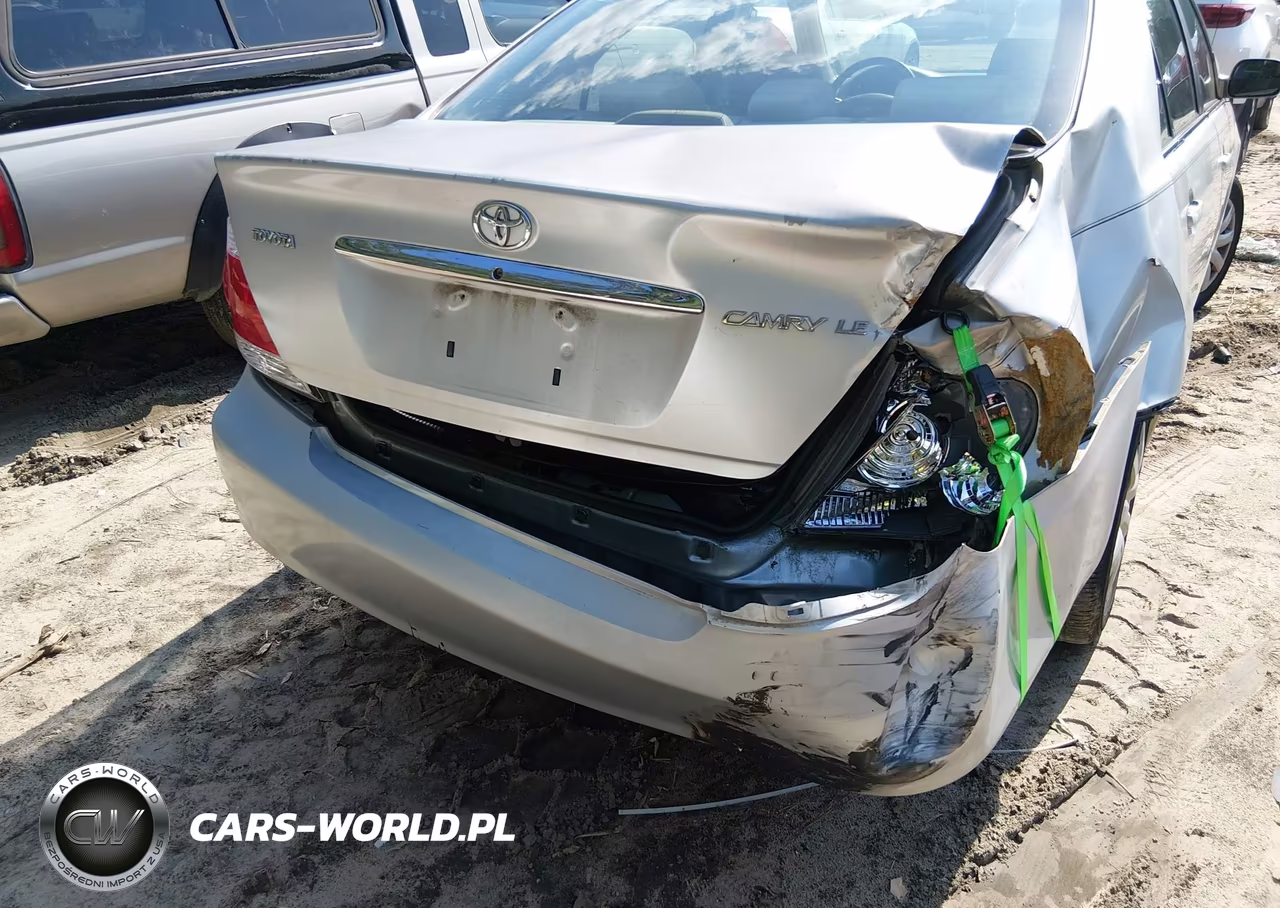 2005 Toyota Camry Le VIN:4T1BE32K55U992416 - 6