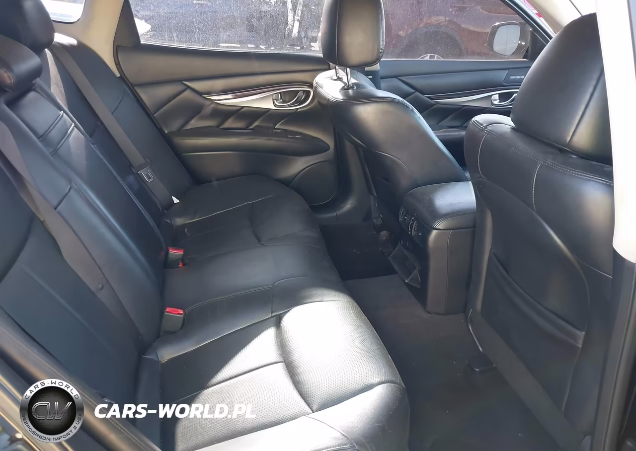 2015 Infiniti Q70 3.7X VIN:JN1BY1AR3FM561141 - 8