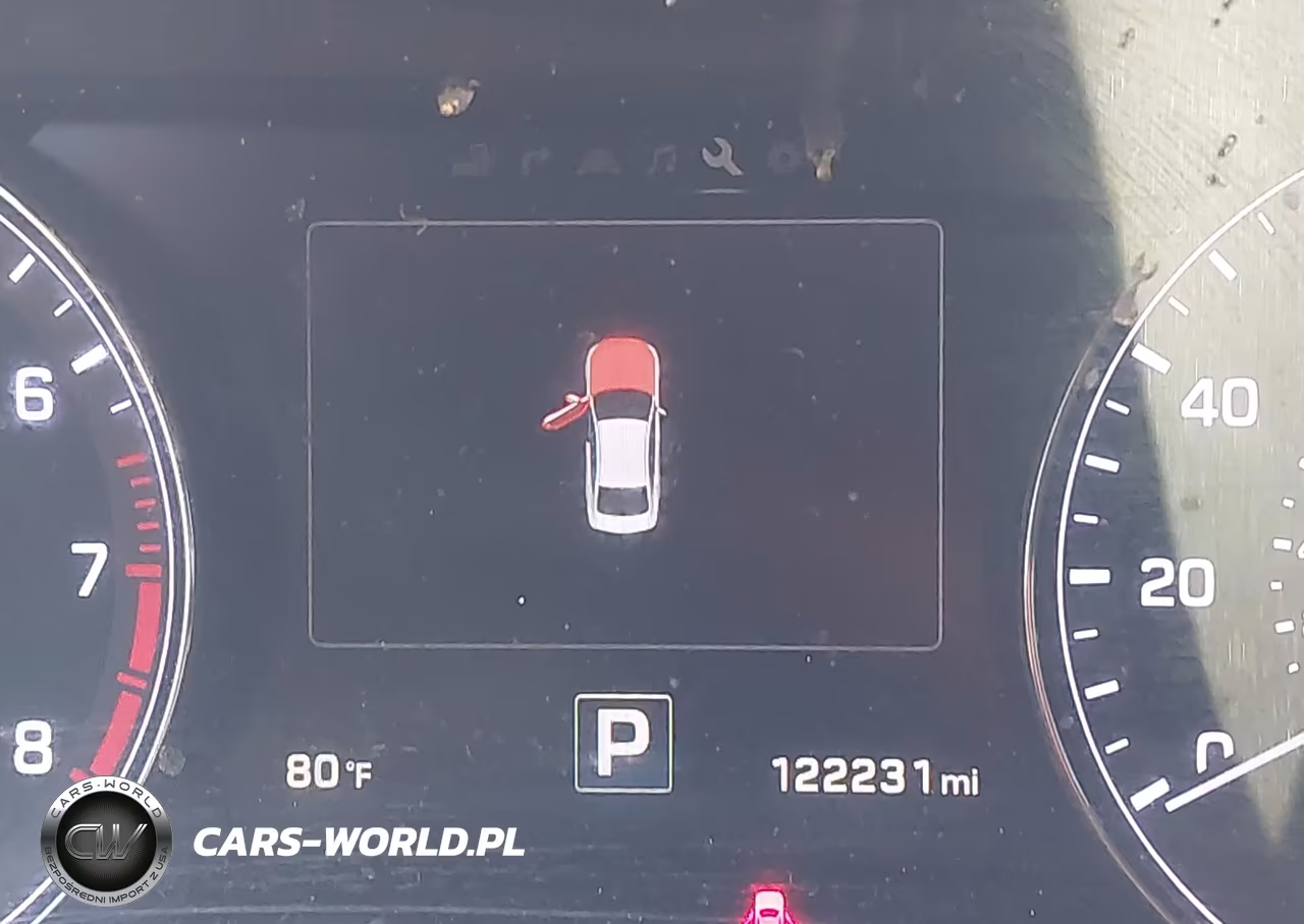 2016 Hyundai Genesis 3.8 VIN:KMHGN4JE1GU107316 - 15
