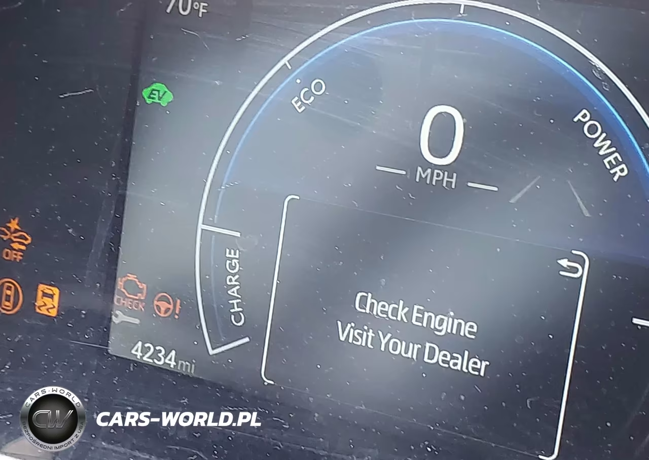 2025 Toyota Camry Le VIN:4T1DAACK7SU186998 - 16