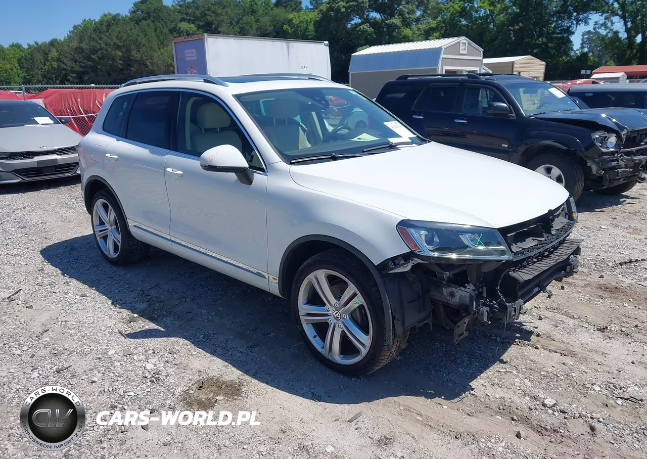 2017 Volkswagen Touareg V6 Executive – zdjęcie 1 z 17