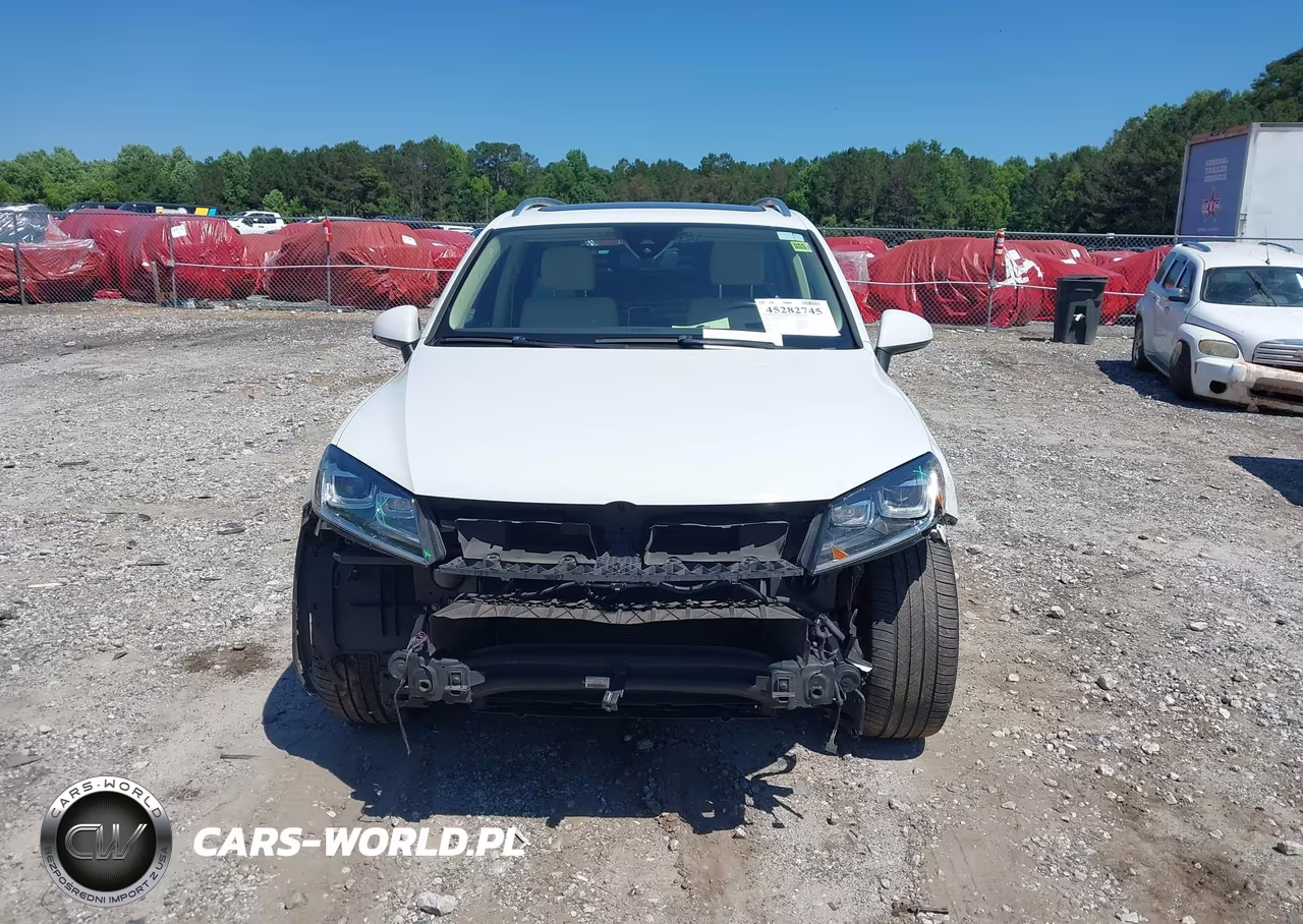 2017 Volkswagen Touareg V6 Executive VIN:WVGGF7BP3HD006259 - 13
