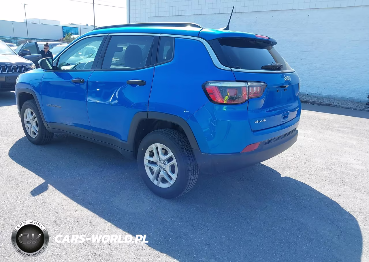 2019 Jeep Compass Sport 4X4 VIN:3C4NJDAB3KT620003 - 3