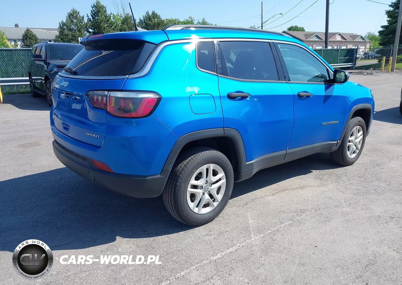 2019 Jeep Compass Sport 4X4 VIN:3C4NJDAB3KT620003 - 4