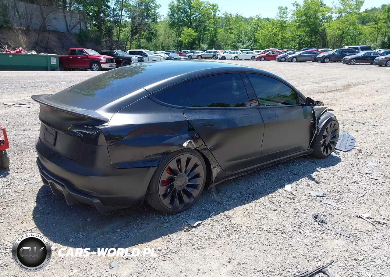 2023 Tesla Model 3 Performance Dual Motor All-Wheel Drive VIN:5YJ3E1EC7PF687500 - 4