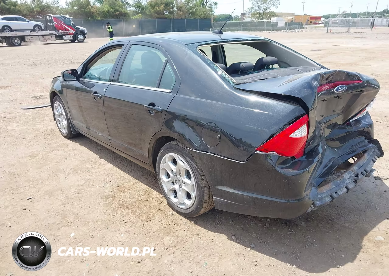 2010 Ford Fusion Se VIN:3FAHP0HA5AR318280 - 3