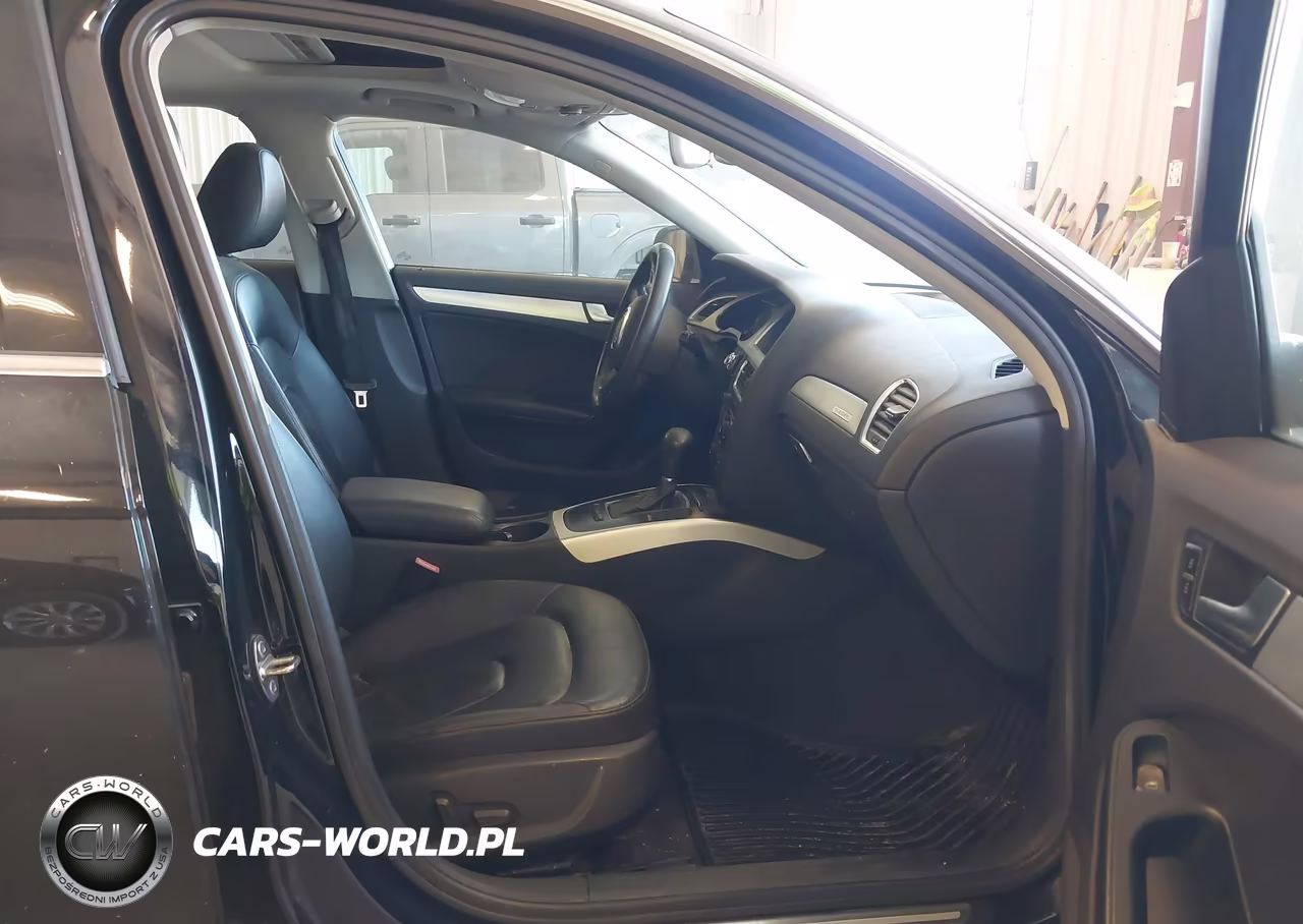 2010 Audi A4 2.0T Premium VIN:WAUFFAFL9AN037484 - 5