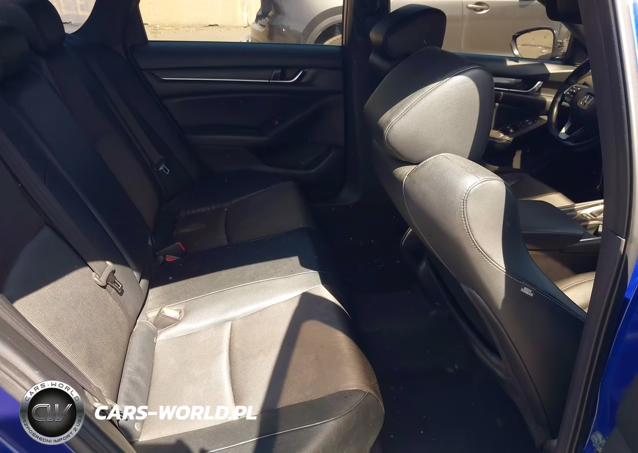 2018 Honda Accord Sport VIN:1HGCV1F37JA230122 - 8