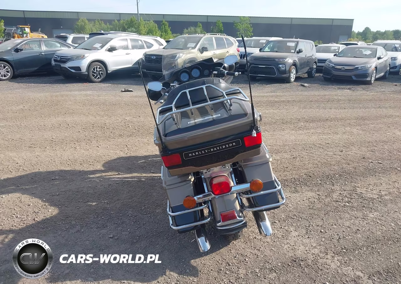 2005 Harley-Davidson Flhtcui VIN:1HD1FCW195Y647248 - 6