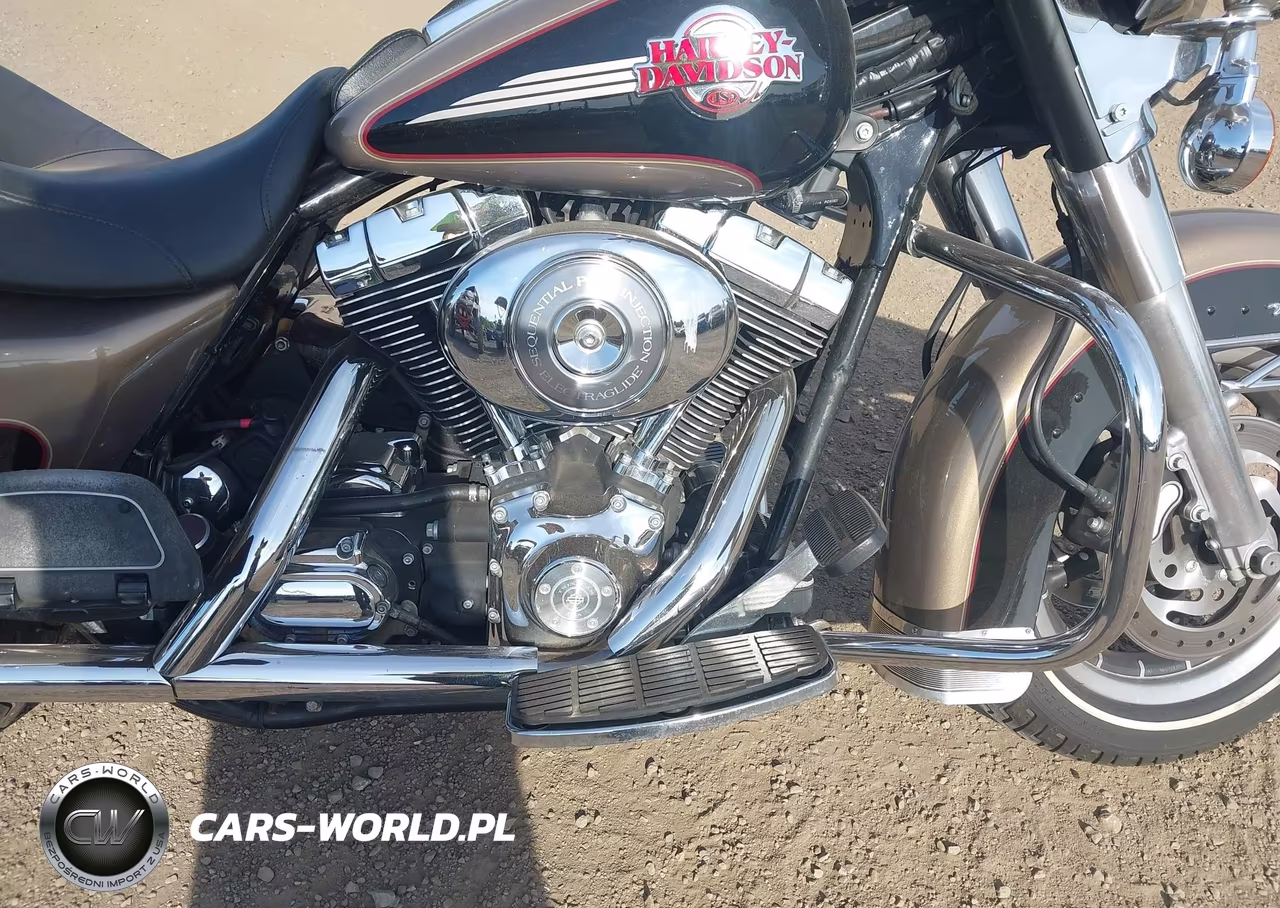 2005 Harley-Davidson Flhtcui VIN:1HD1FCW195Y647248 - 8