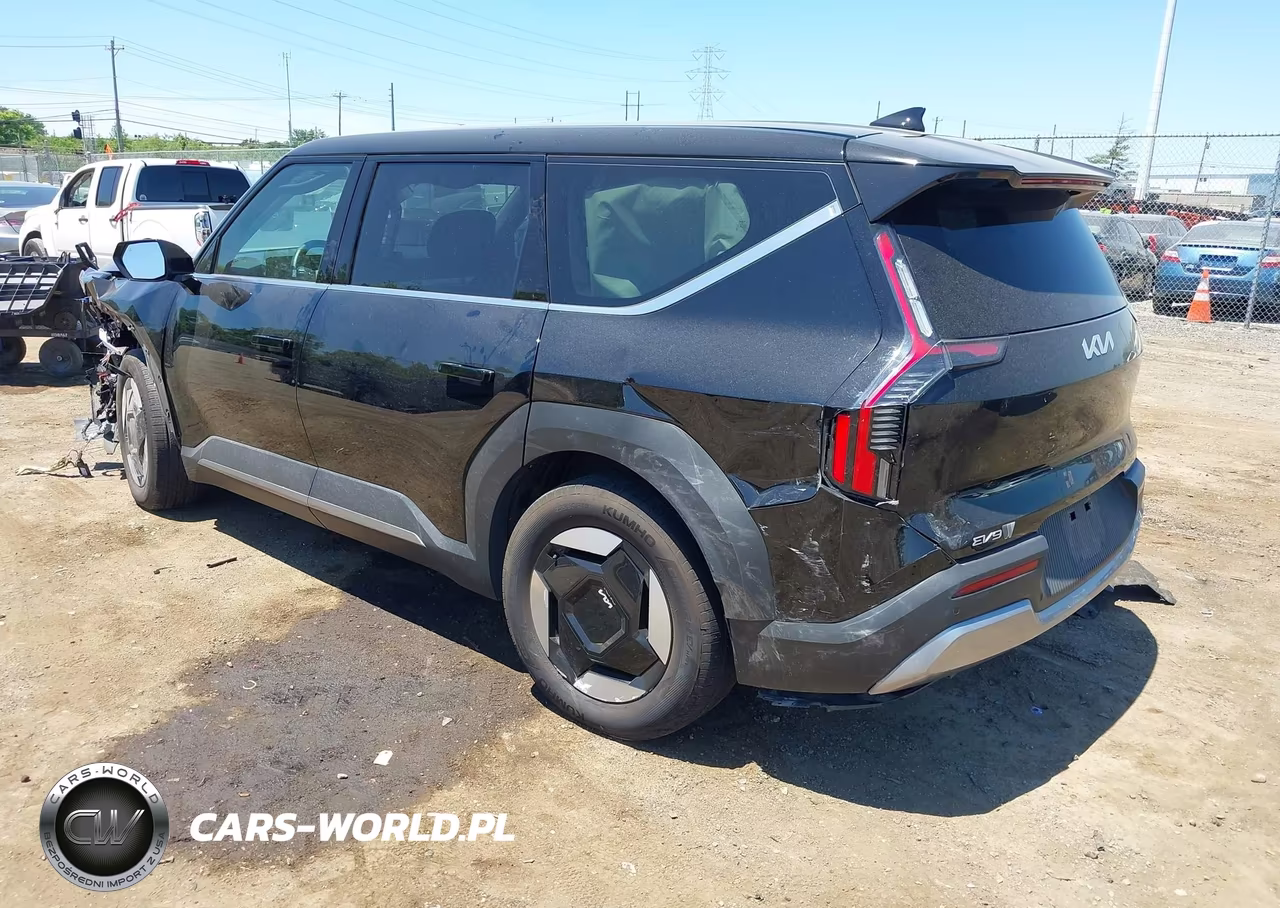 2026 Kia Ev9 Light Long Range VIN:5XYAB5S14TG006965 - 3