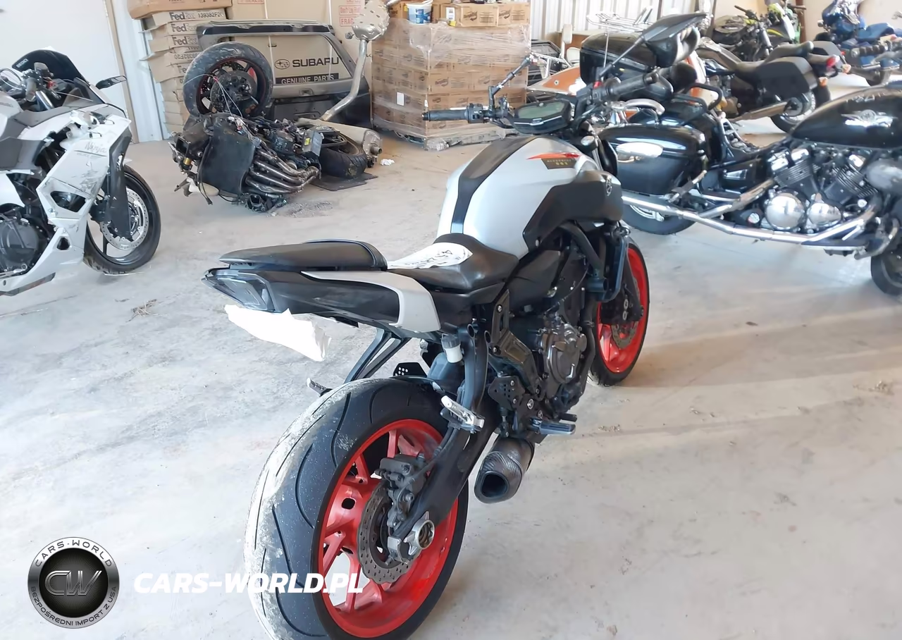 2020 Yamaha Mt07 VIN:JYARM27E9LA006091 - 3