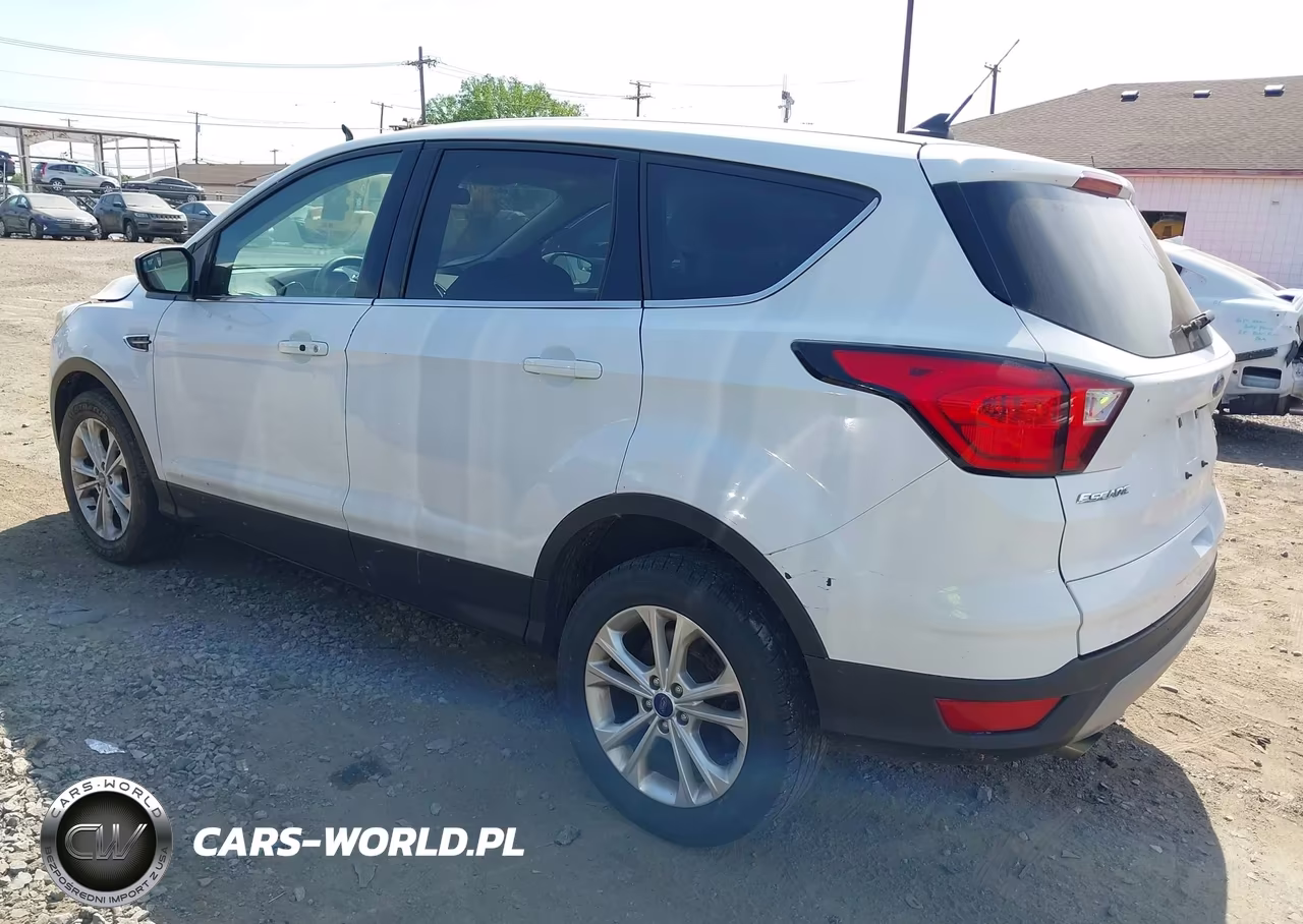 2019 Ford Escape Se VIN:1FMCU9GD7KUB97898 - 3