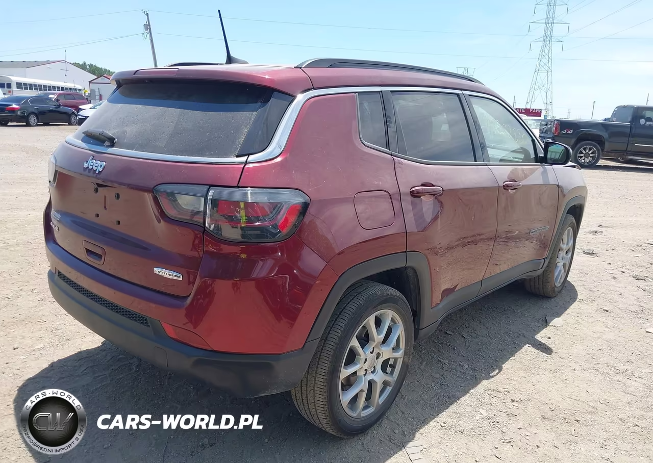 2022 Jeep Compass Latitude Lux 4X4 VIN:3C4NJDFB9NT172413 - 4