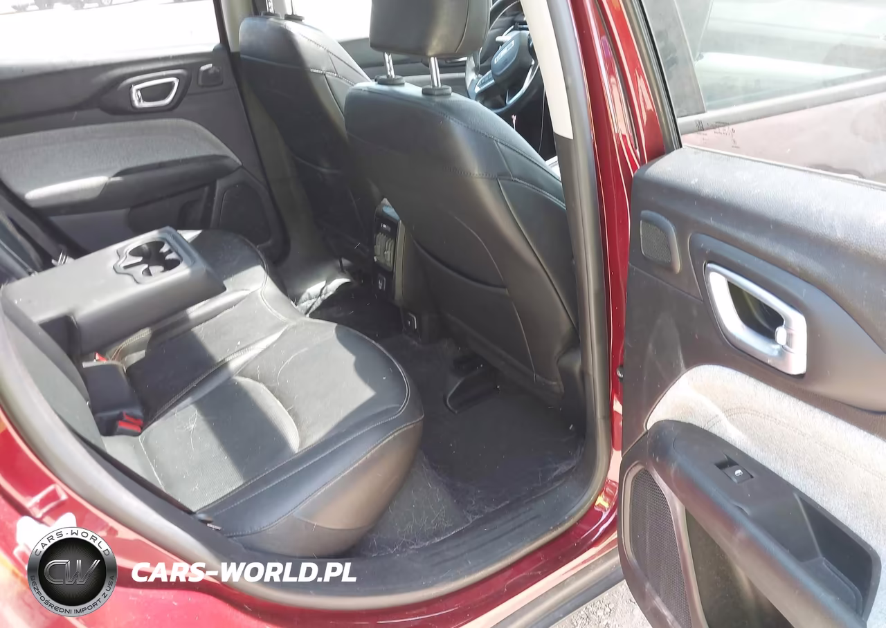 2022 Jeep Compass Latitude Lux 4X4 VIN:3C4NJDFB9NT172413 - 8