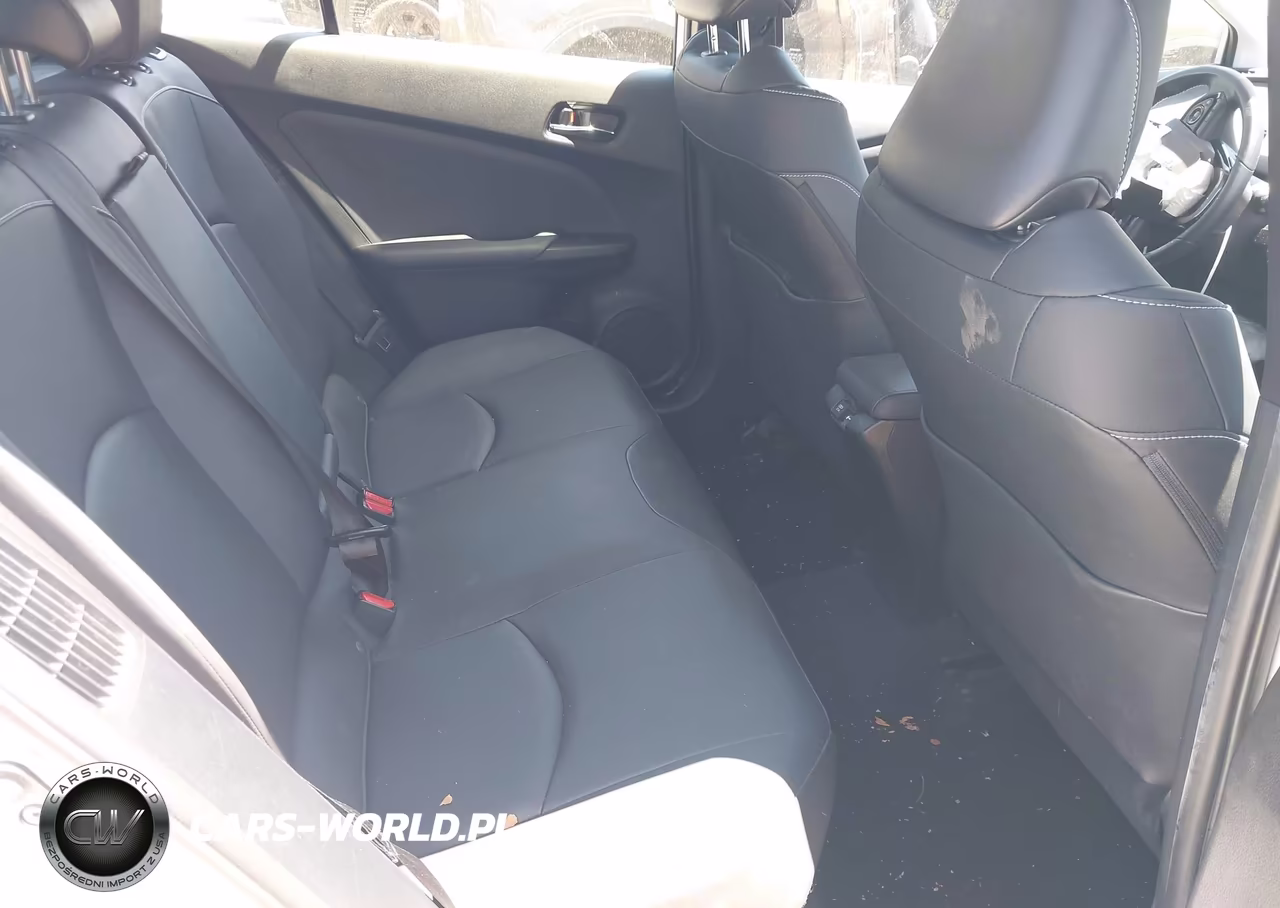 2021 Toyota Prius Prime Xle VIN:JTDKAMFP8M3189938 - 8