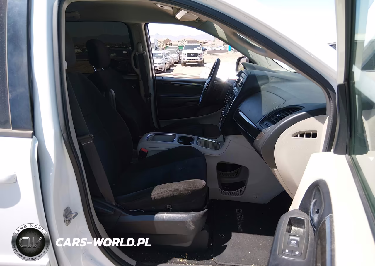 2015 Dodge Grand Caravan Sxt VIN:2C4RDGCG6FR630875 - 5
