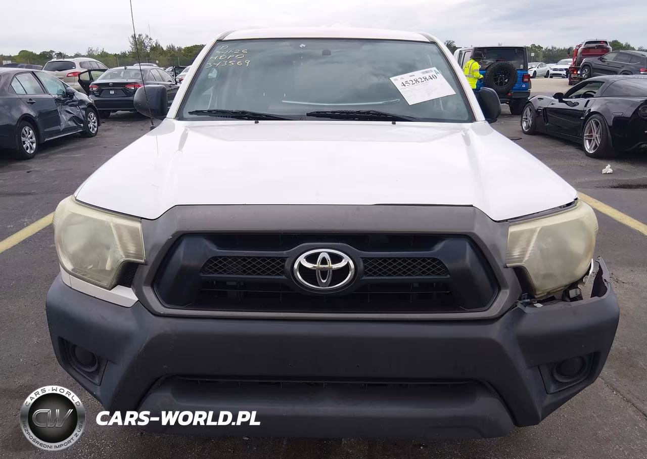 2014 Toyota Tacoma VIN:5TFNX4CN2EX043270 - 12