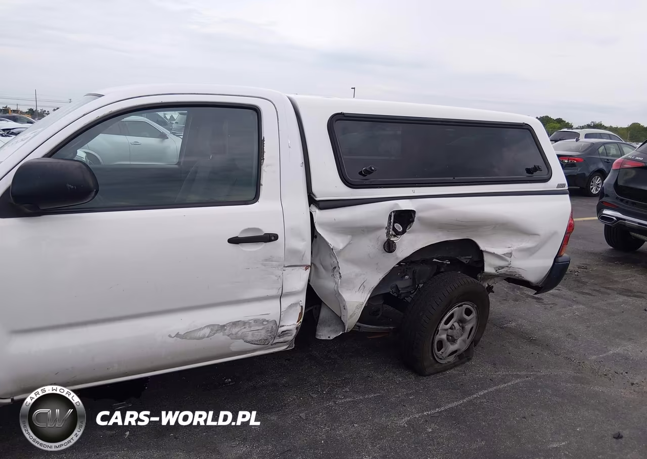 2014 Toyota Tacoma VIN:5TFNX4CN2EX043270 - 6