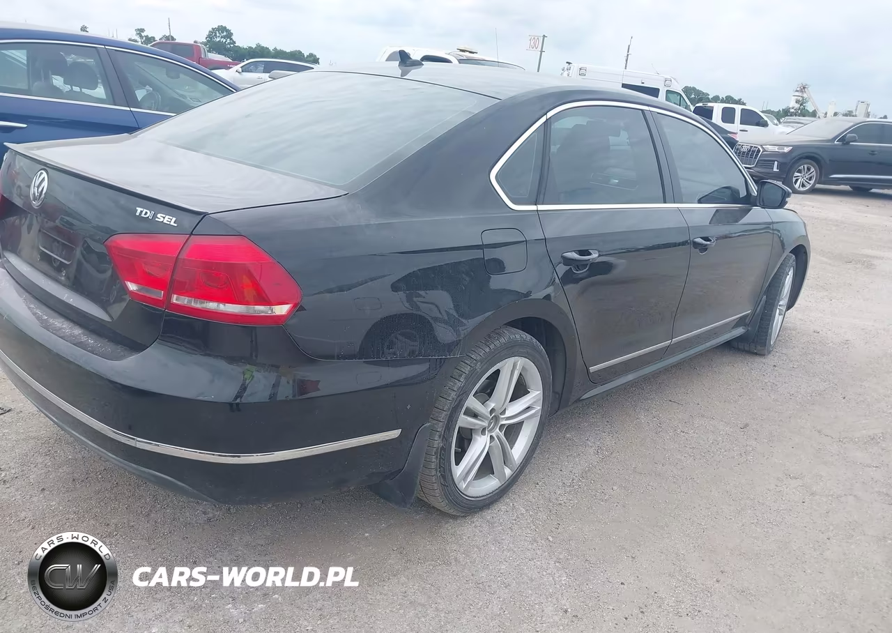 2014 Volkswagen Passat 2.0L Tdi Sel Premium VIN:1VWCN7A32EC070473 - 4