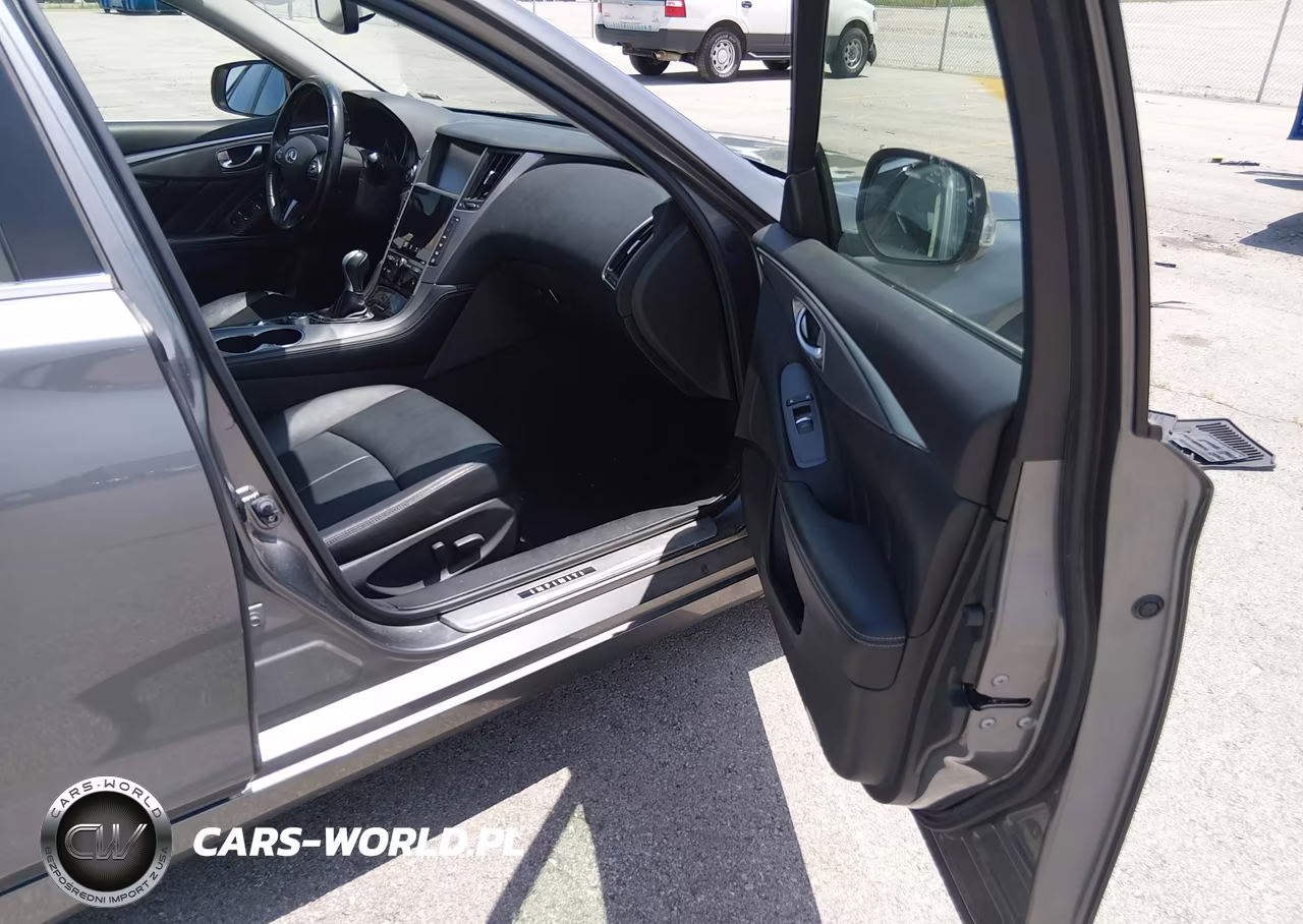 2014 Infiniti Q50 Premium VIN:JN1BV7ARXEM702300 - 5
