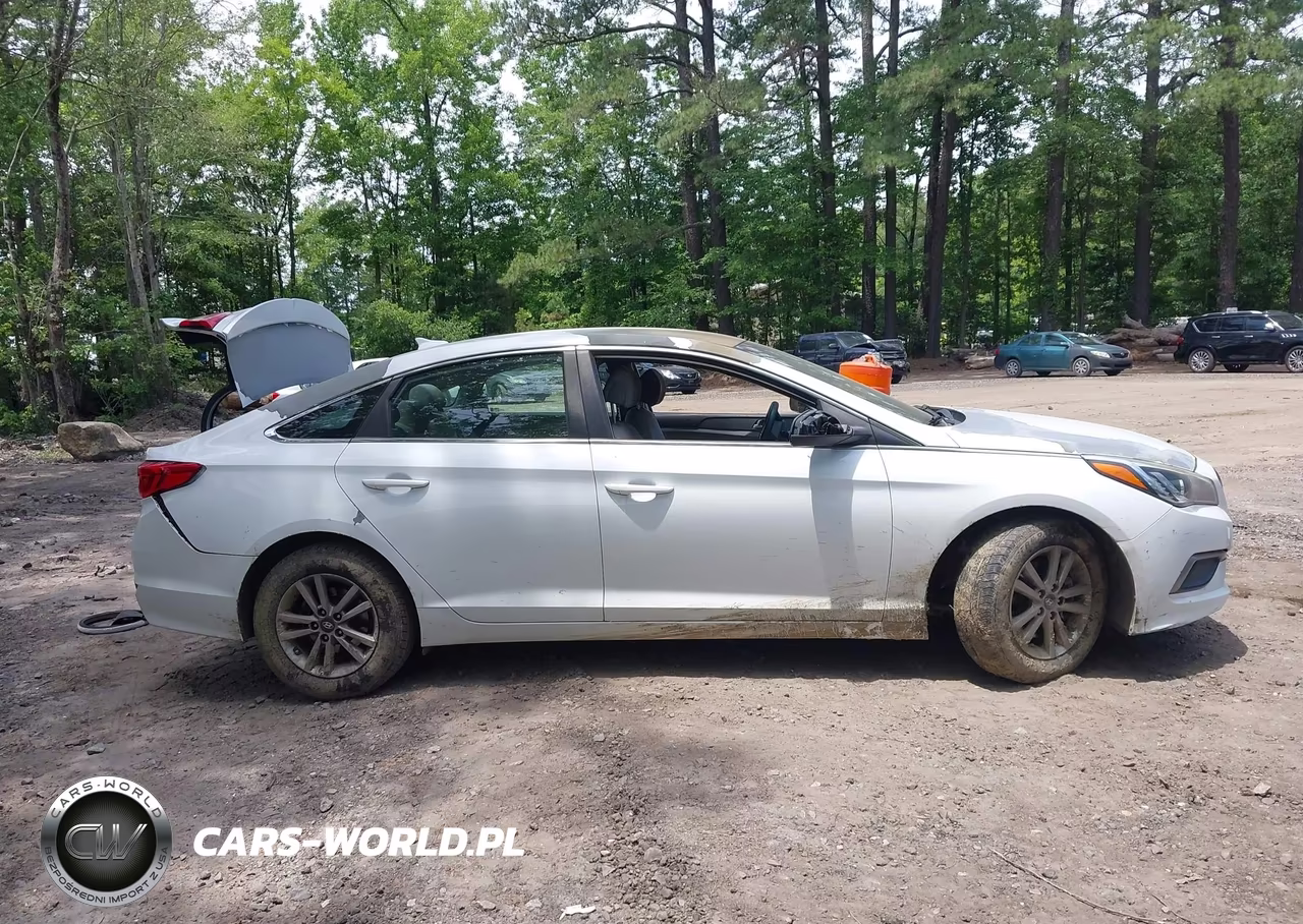 2016 Hyundai Sonata Se VIN:5NPE24AF5GH374207 - 13