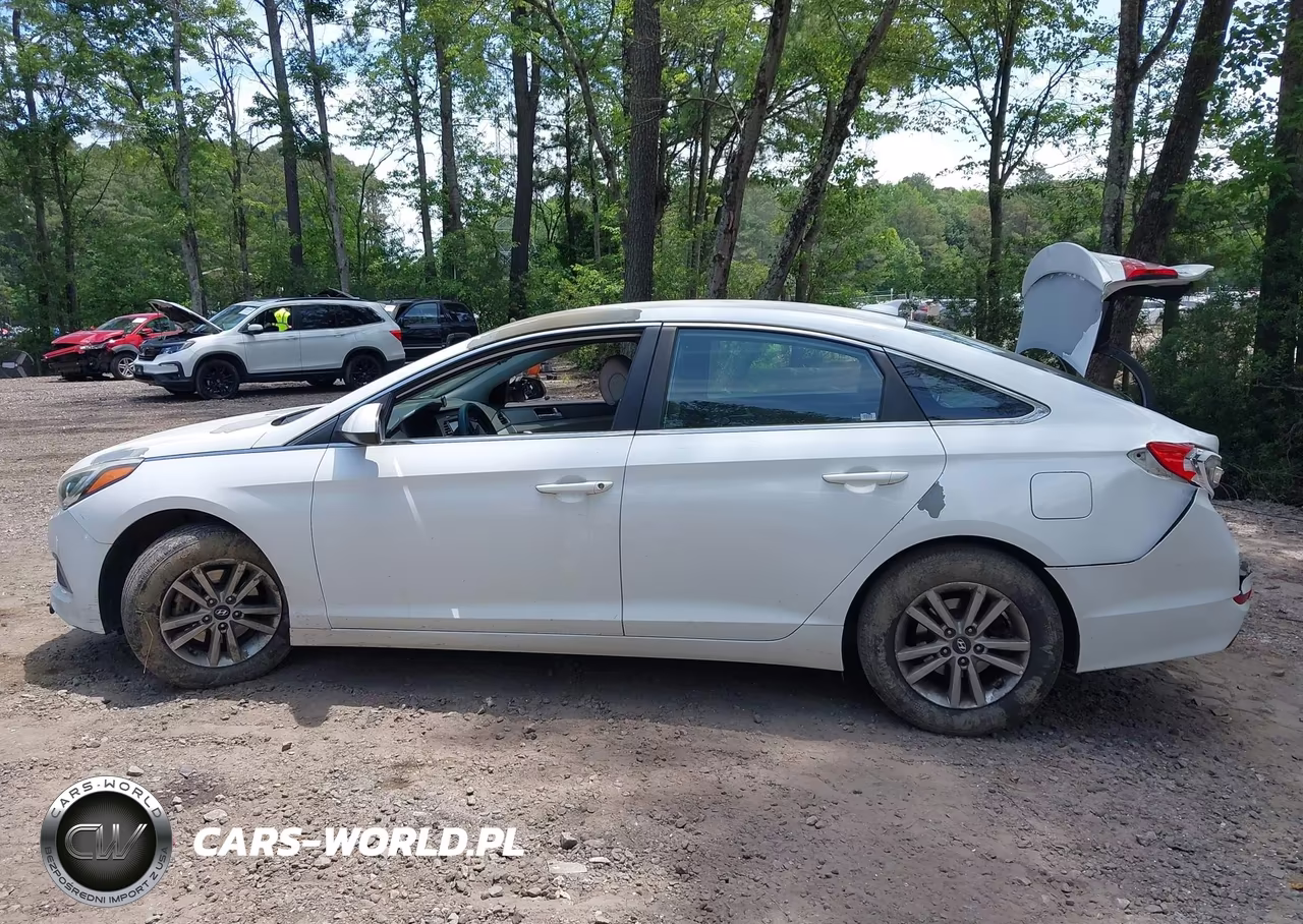 2016 Hyundai Sonata Se VIN:5NPE24AF5GH374207 - 14