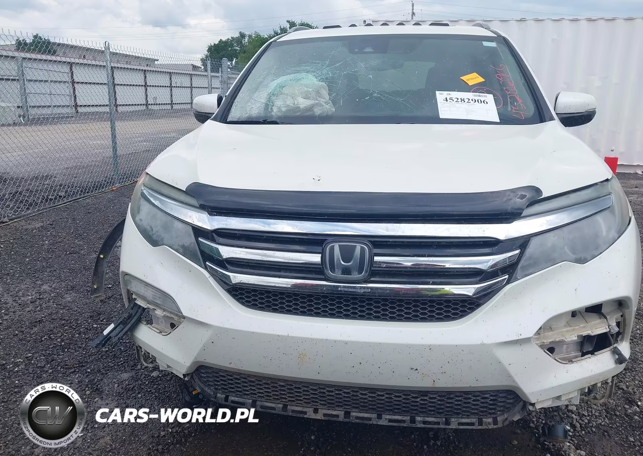 2018 Honda Pilot Elite VIN:5FNYF6H0XJB005458 - 12