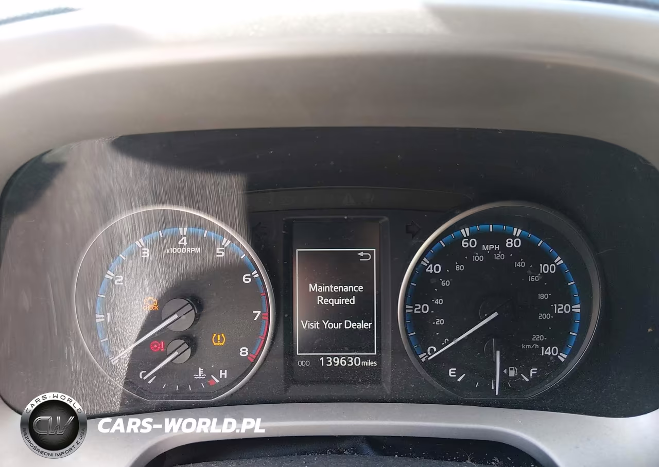 2017 Toyota Rav4 Xle VIN:2T3RFREV3HW587932 - 7