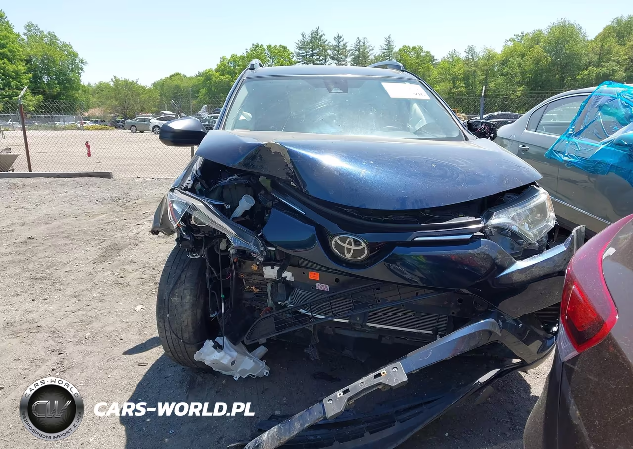 2017 Toyota Rav4 Le VIN:JTMBFREV4HJ145323 - 13