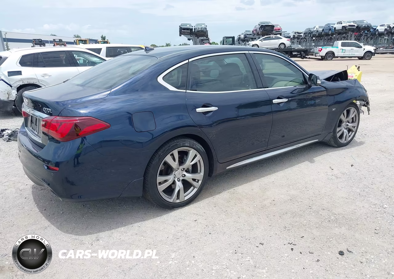 2017 Infiniti Q70L 3.7 VIN:JN1BY1PPXHM170044 - 4