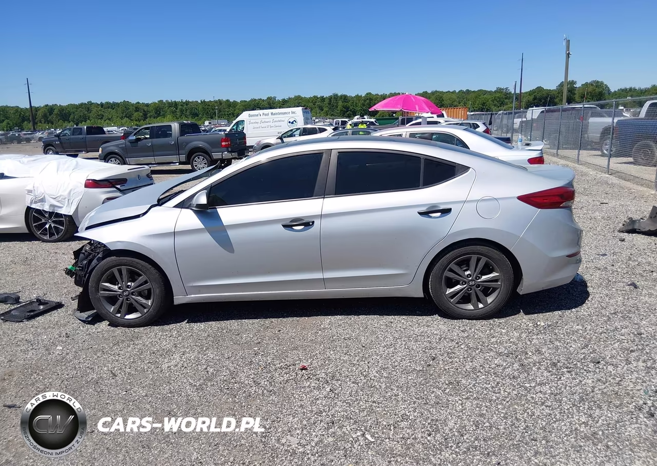 2018 Hyundai Elantra Value Edition VIN:5NPD84LF7JH339599 - 15