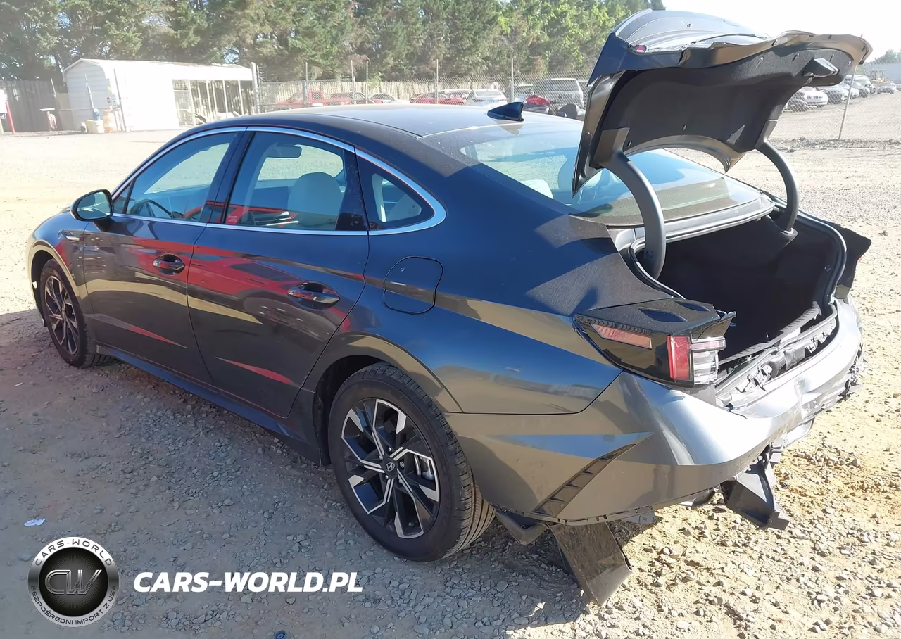 2025 Hyundai Sonata Sel VIN:KMHL64JA8SA428966 - 3