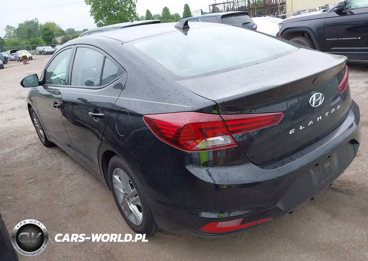 2020 Hyundai Elantra Sel VIN:5NPD84LF2LH627193 - 3