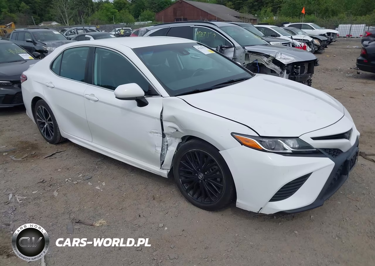 2020 Toyota Camry Se