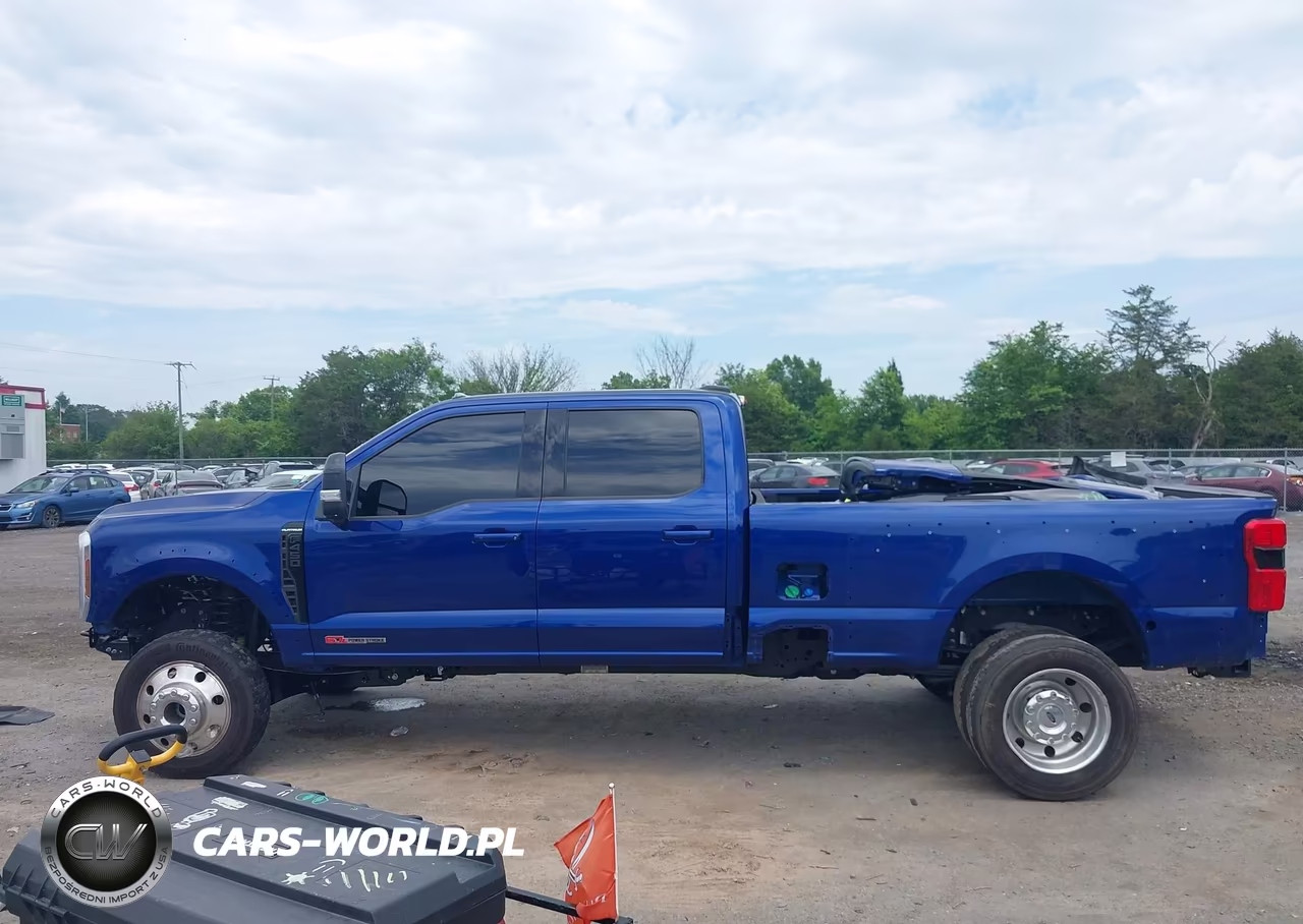 2026 Ford F-450 Platinum VIN:1FT8W4DM0TEC39500 - 13