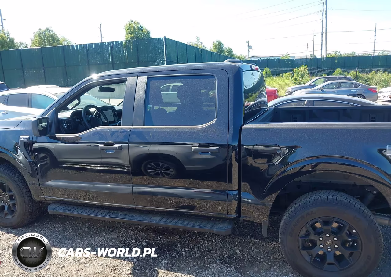 2025 Ford F-150 Stx VIN:1FTEW2LPXSFA88418 - 14