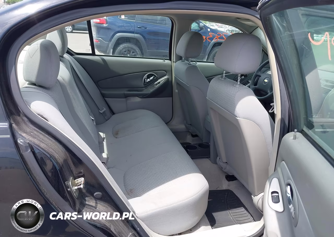 2007 Chevrolet Malibu Ls VIN:1G1ZS58FX7F303939 - 8