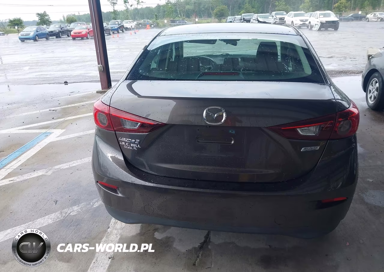 2018 Mazda Mazda3 Sport VIN:3MZBN1U7XJM188397 - 16