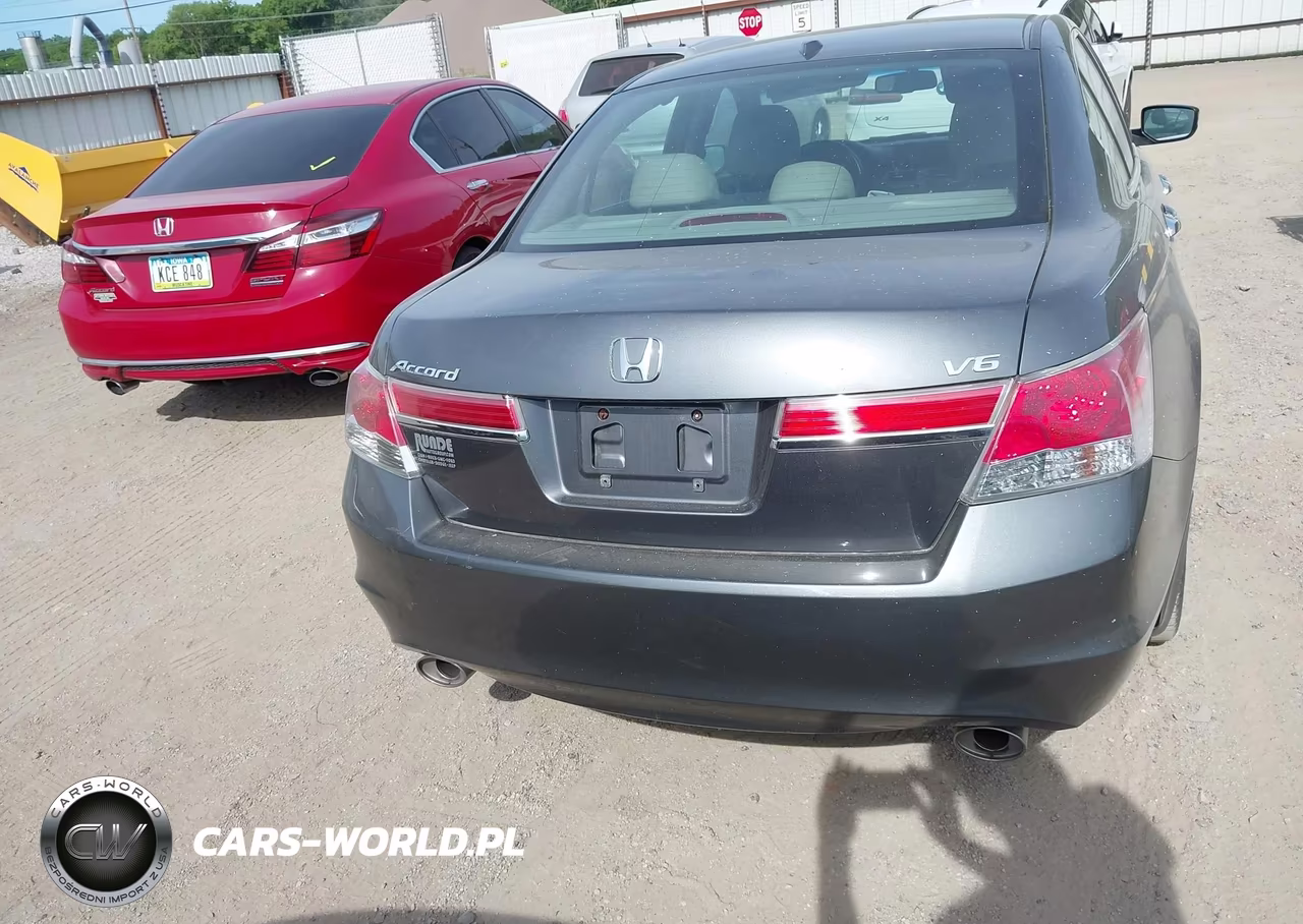 2011 Honda Accord 3.5 Ex-L VIN:1HGCP3F83BA017588 - 17