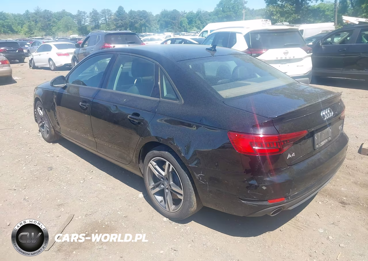 2017 Audi A4 2.0T Premium VIN:WAUANAF42HN052277 - 3