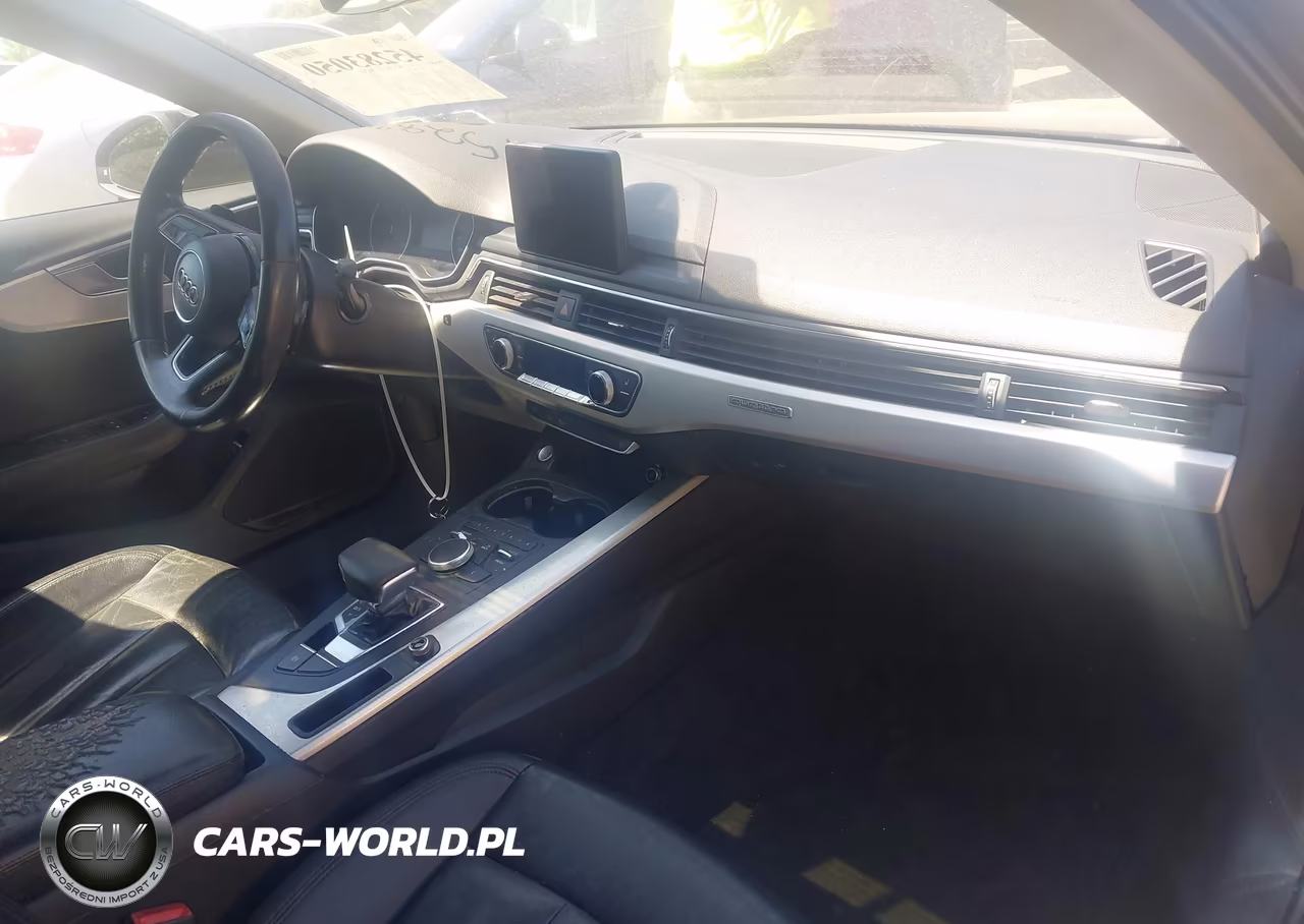 2017 Audi A4 2.0T Premium VIN:WAUANAF42HN052277 - 5