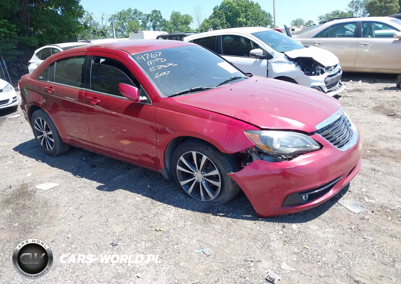 2013 Chrysler 200 Touring – zdjęcie 1 z 12