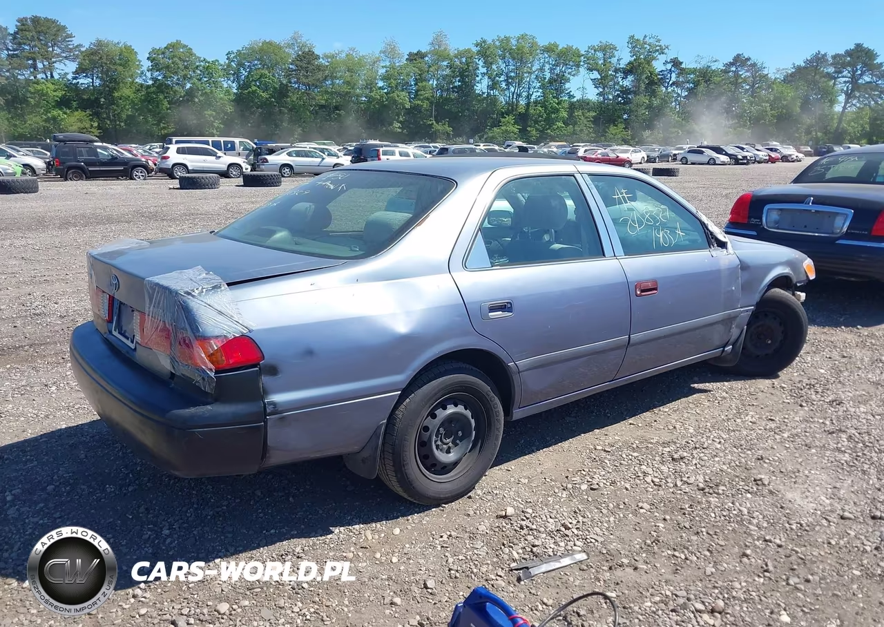 2000 Toyota Camry Ce VIN:4T1BG22K0YU639302 - 4